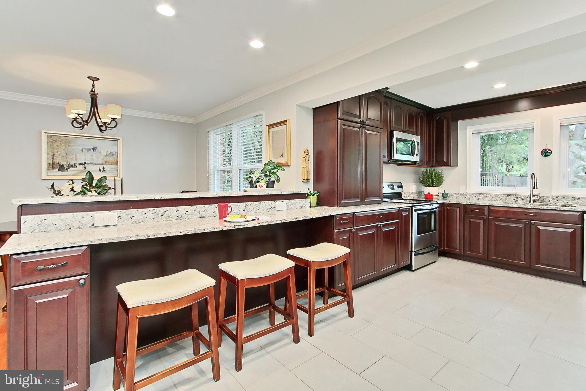 8345 ORANGE COURT