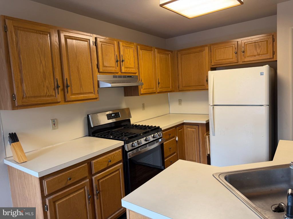 Photo of 510 Upland Street, POTTSTOWN, PA 19464 (MLS # PAMC2170370)