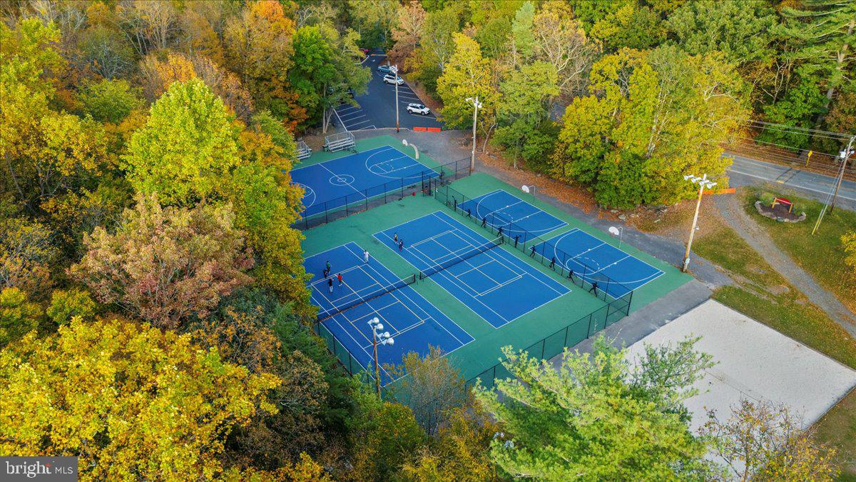 PENN ESTATES - Residential