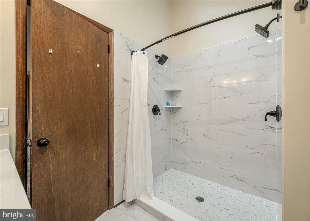 PENN ESTATES - Residential