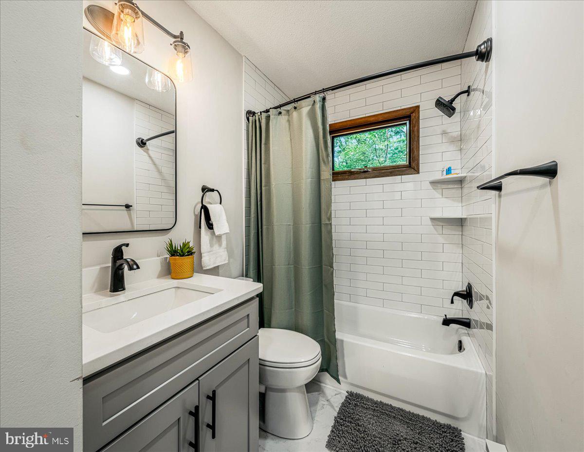 PENN ESTATES - Residential