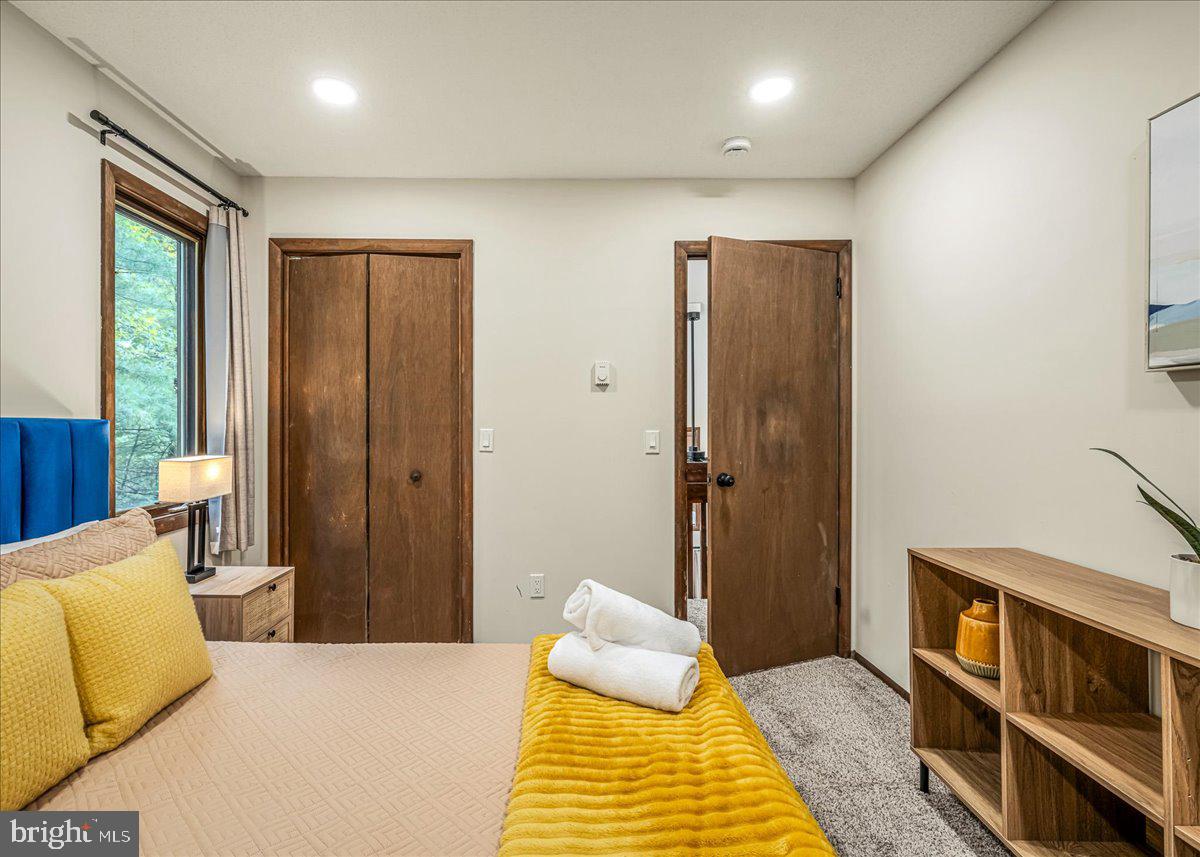 PENN ESTATES - Residential