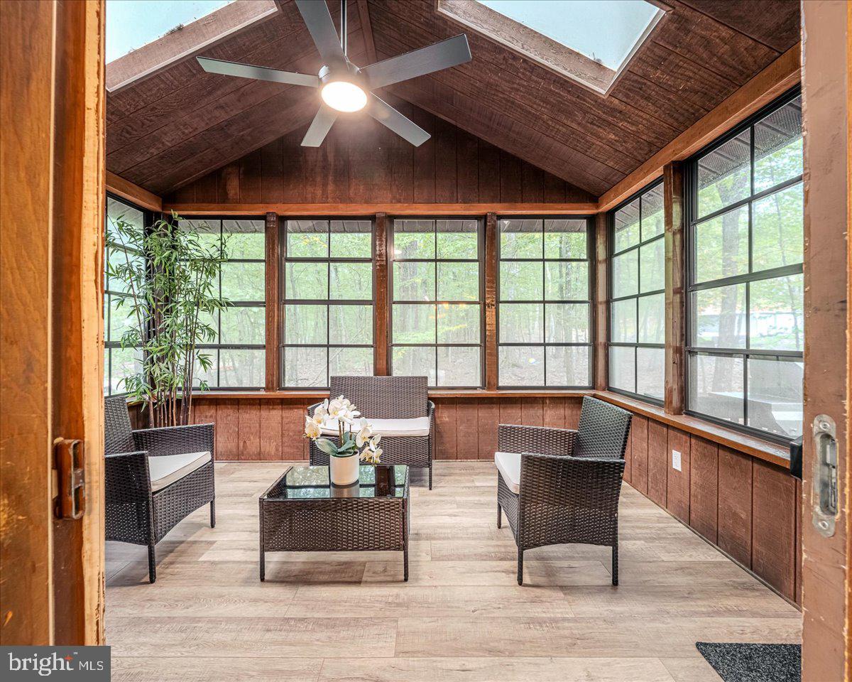 PENN ESTATES - Residential