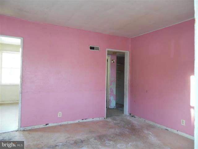 SWAN MEADOWS - Residential