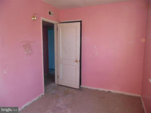 SWAN MEADOWS - Residential