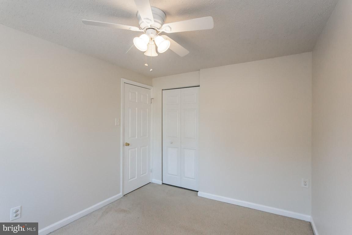 ROLLINGWOOD VILLAGE - Residential Lease