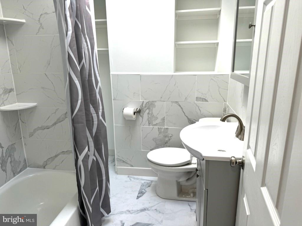 HARROWGATE - Residential