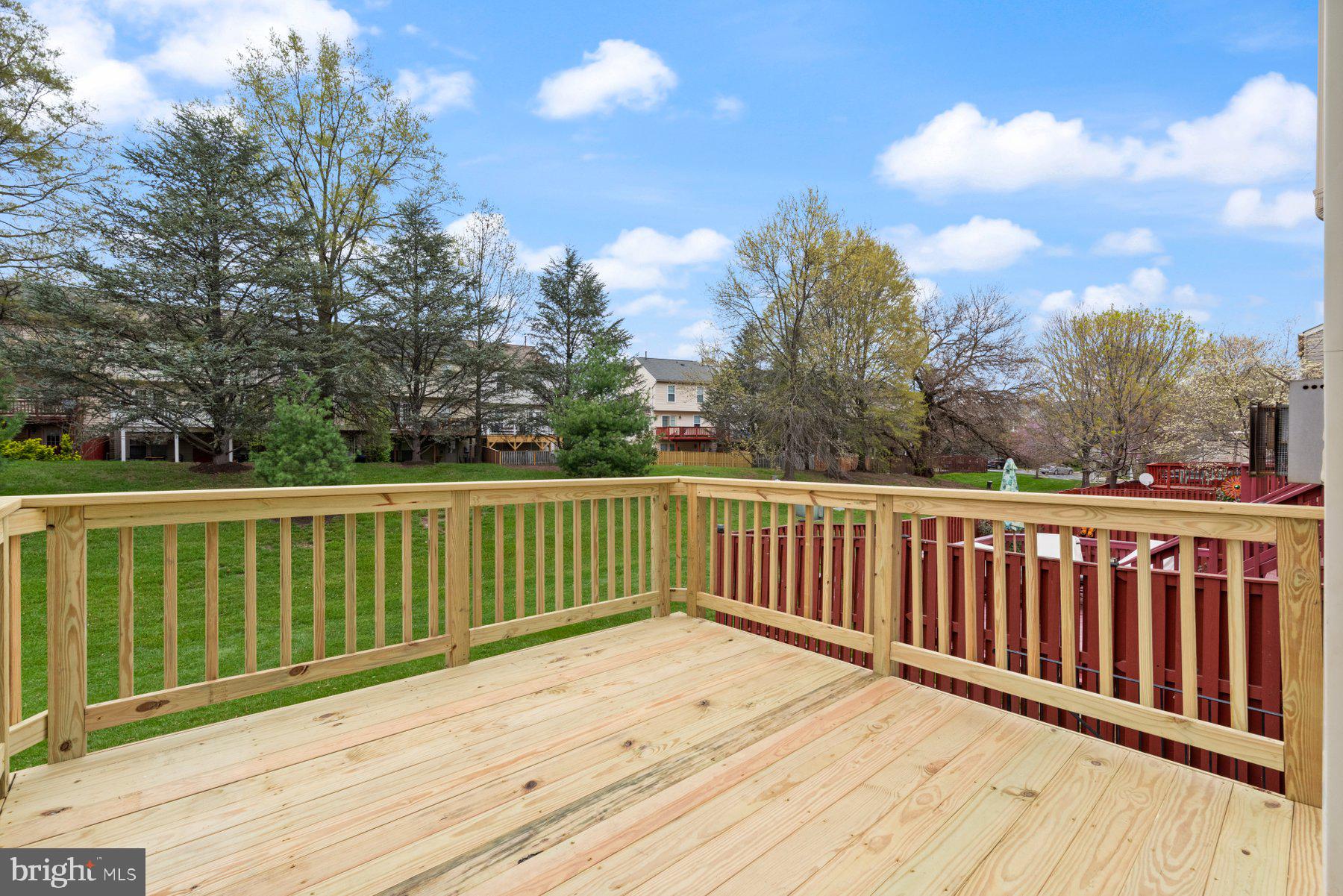 ASHBURN FARM - Residential