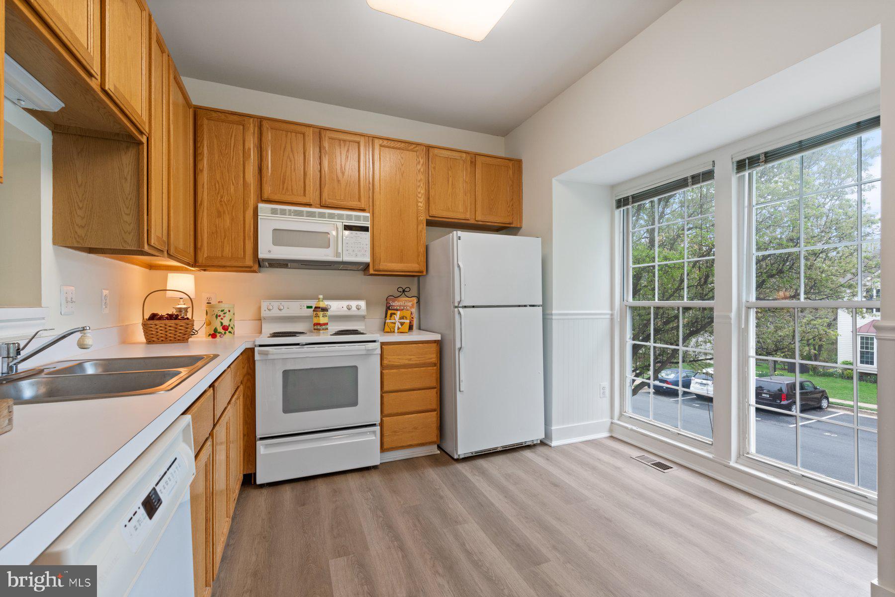 ASHBURN FARM - Residential