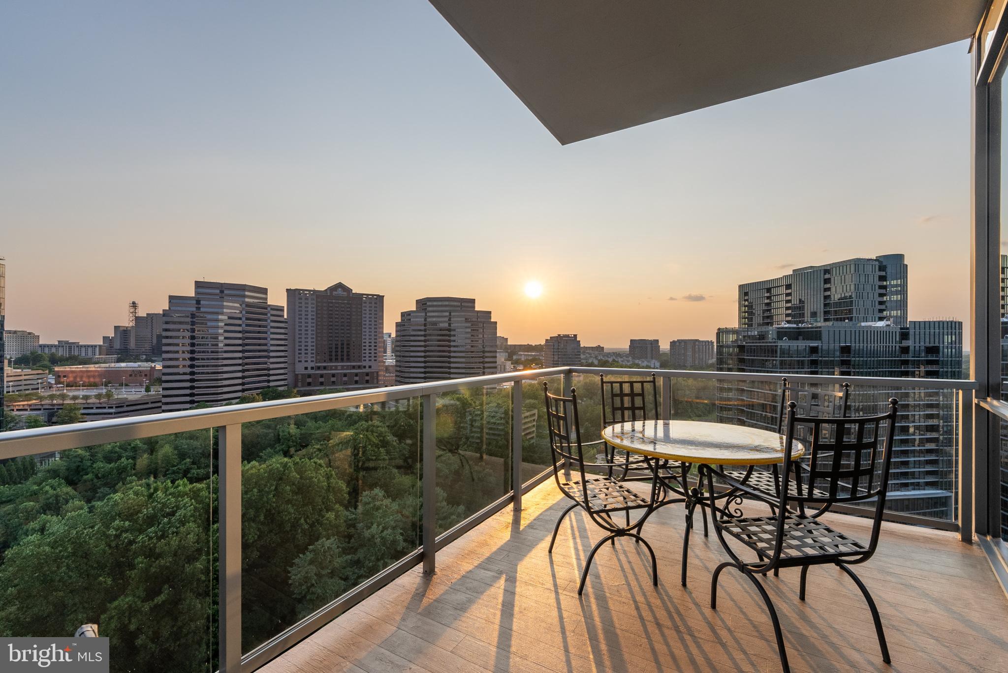 TYSONS CORNER - Residential