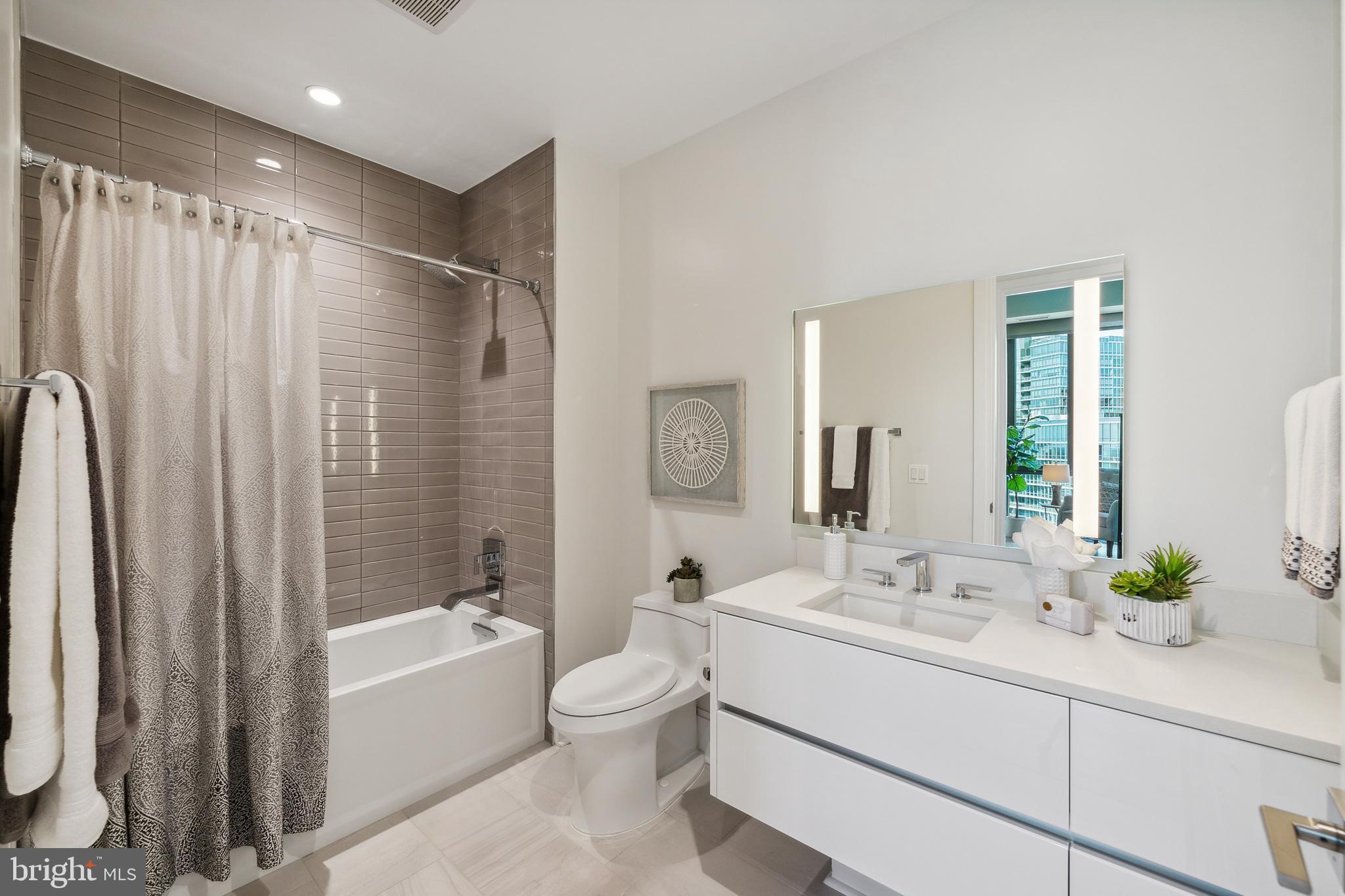 TYSONS CORNER - Residential