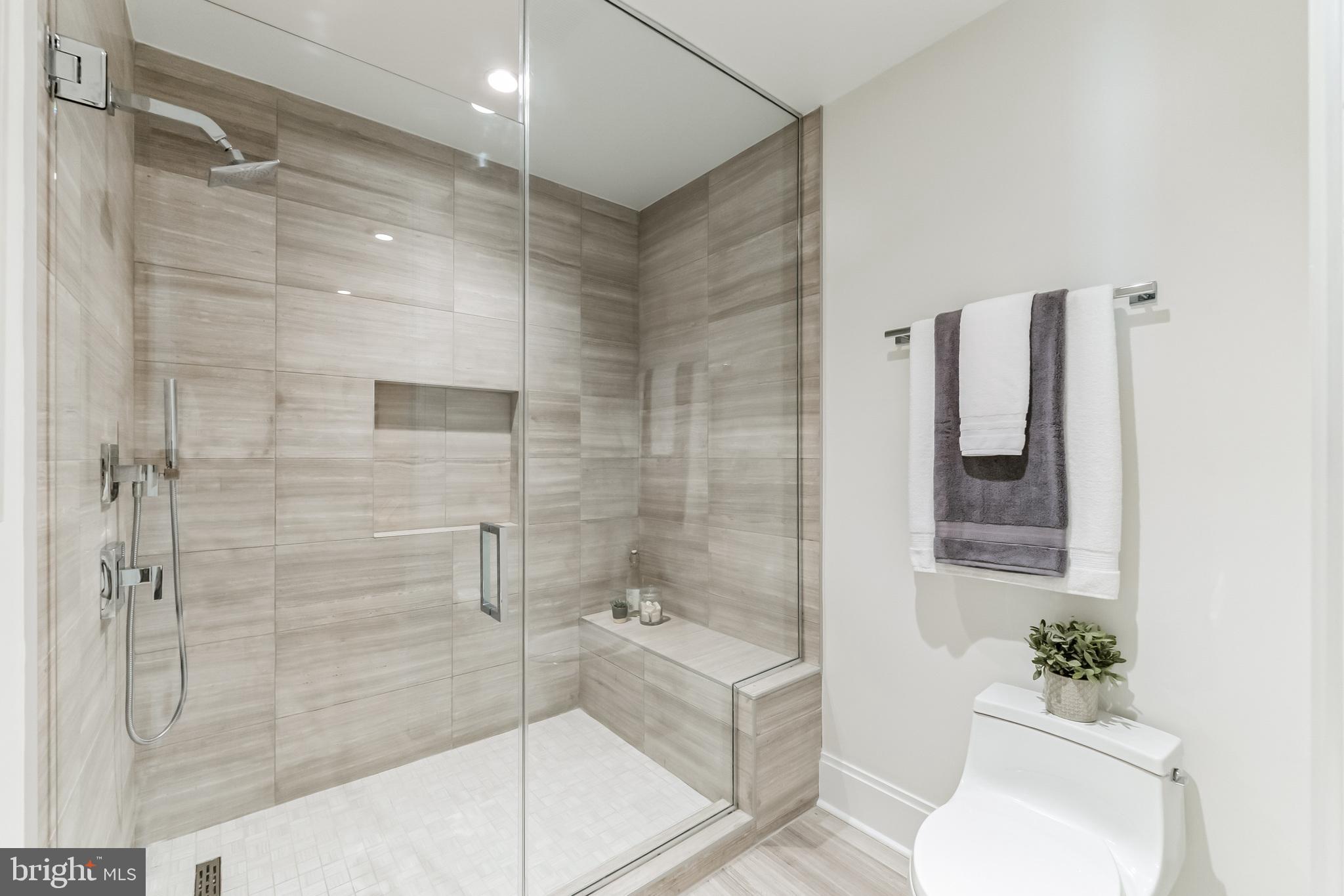 TYSONS CORNER - Residential