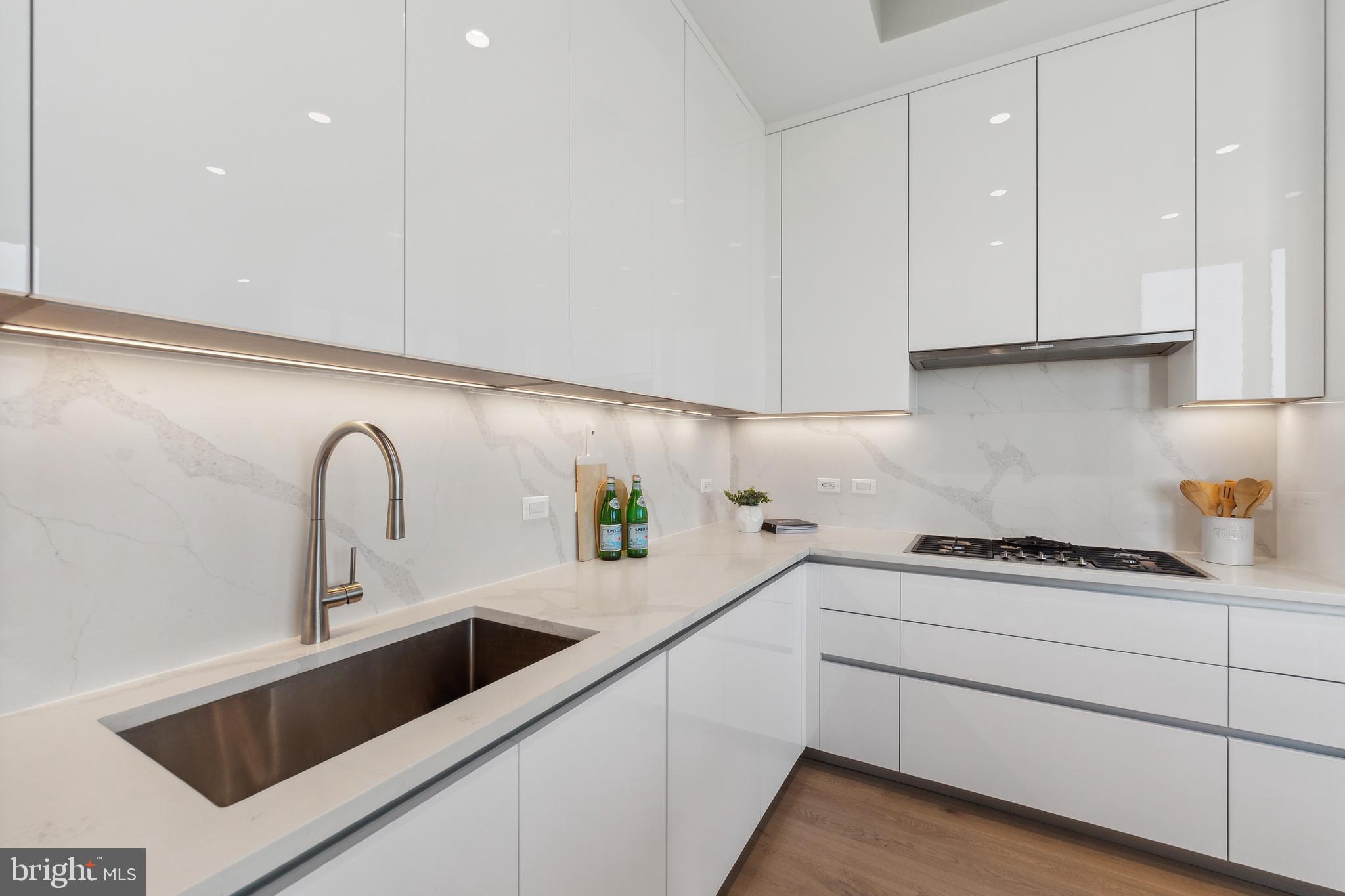 TYSONS CORNER - Residential