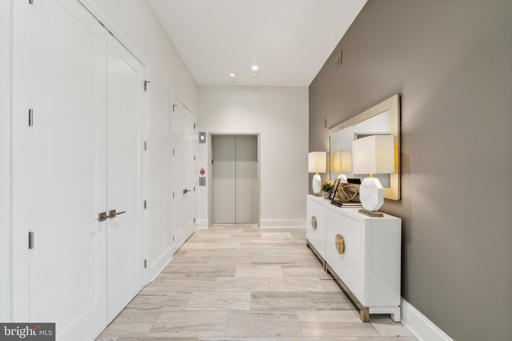 TYSONS CORNER - Residential