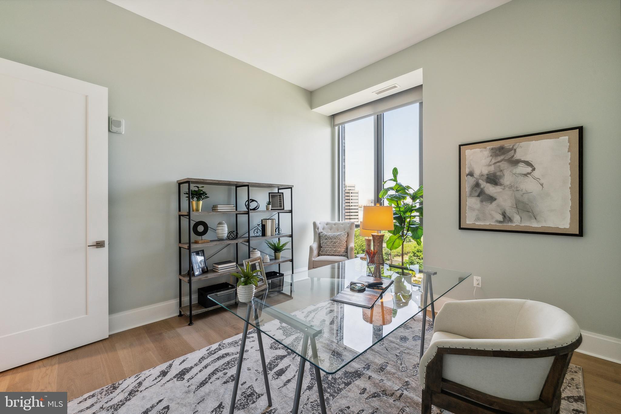 TYSONS CORNER - Residential