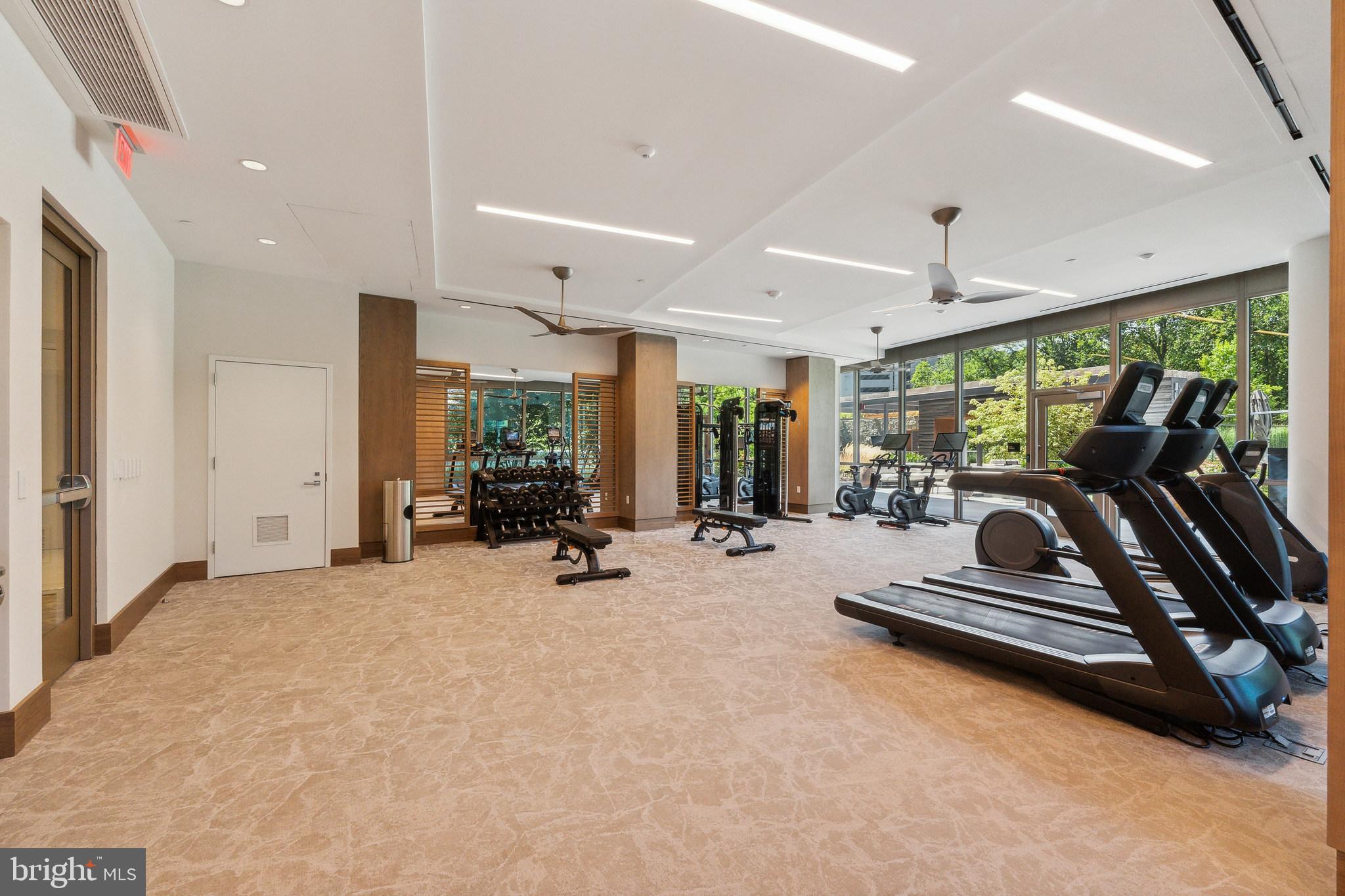 TYSONS CORNER - Residential