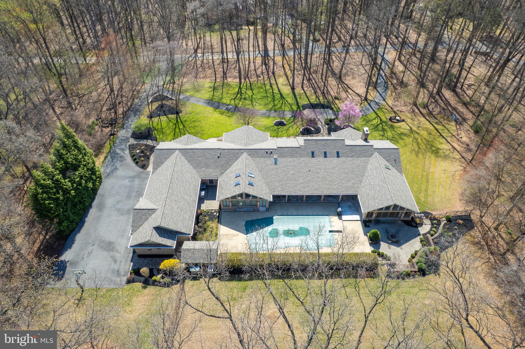 BUCKSKIN WOODS - Residential