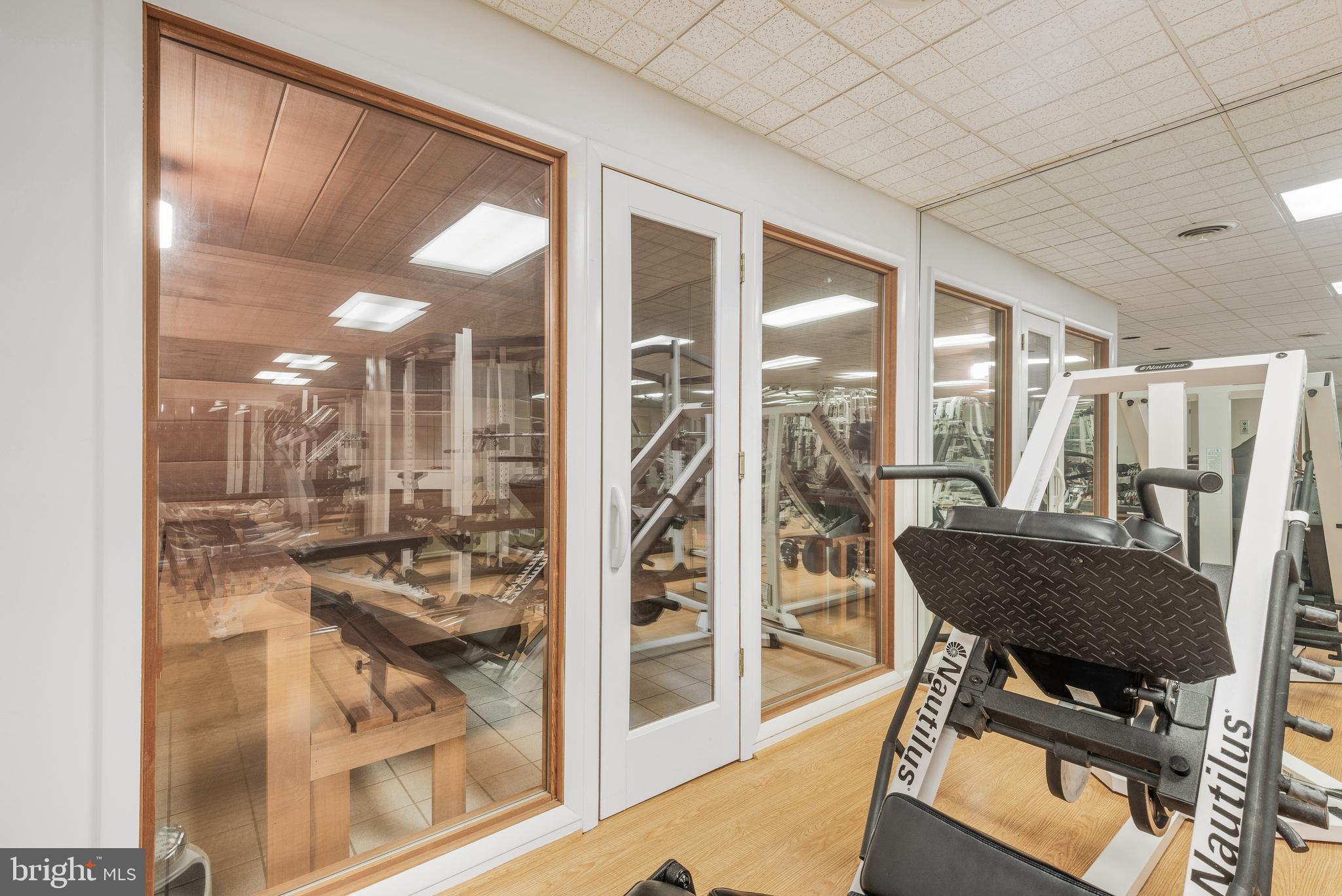 BUCKSKIN WOODS - Residential