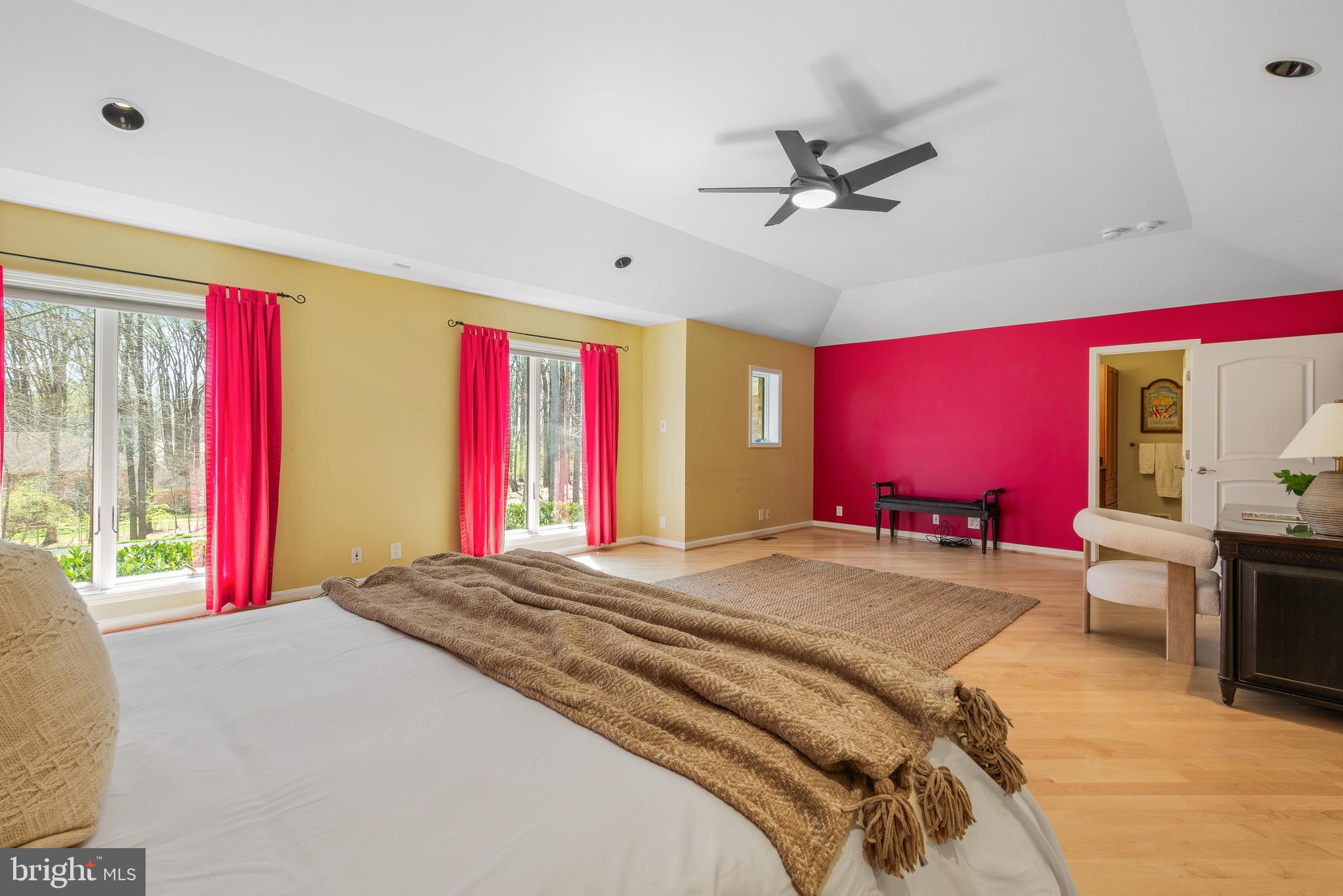 BUCKSKIN WOODS - Residential