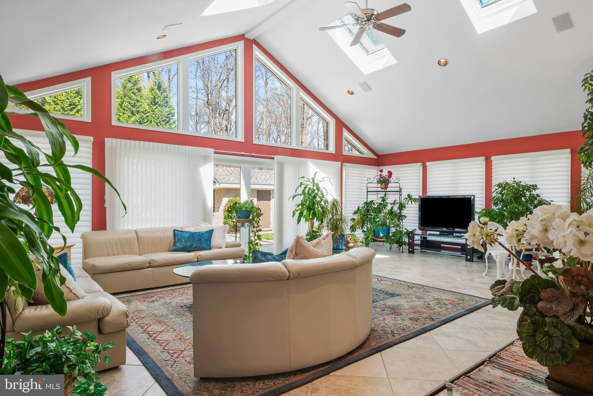 BUCKSKIN WOODS - Residential