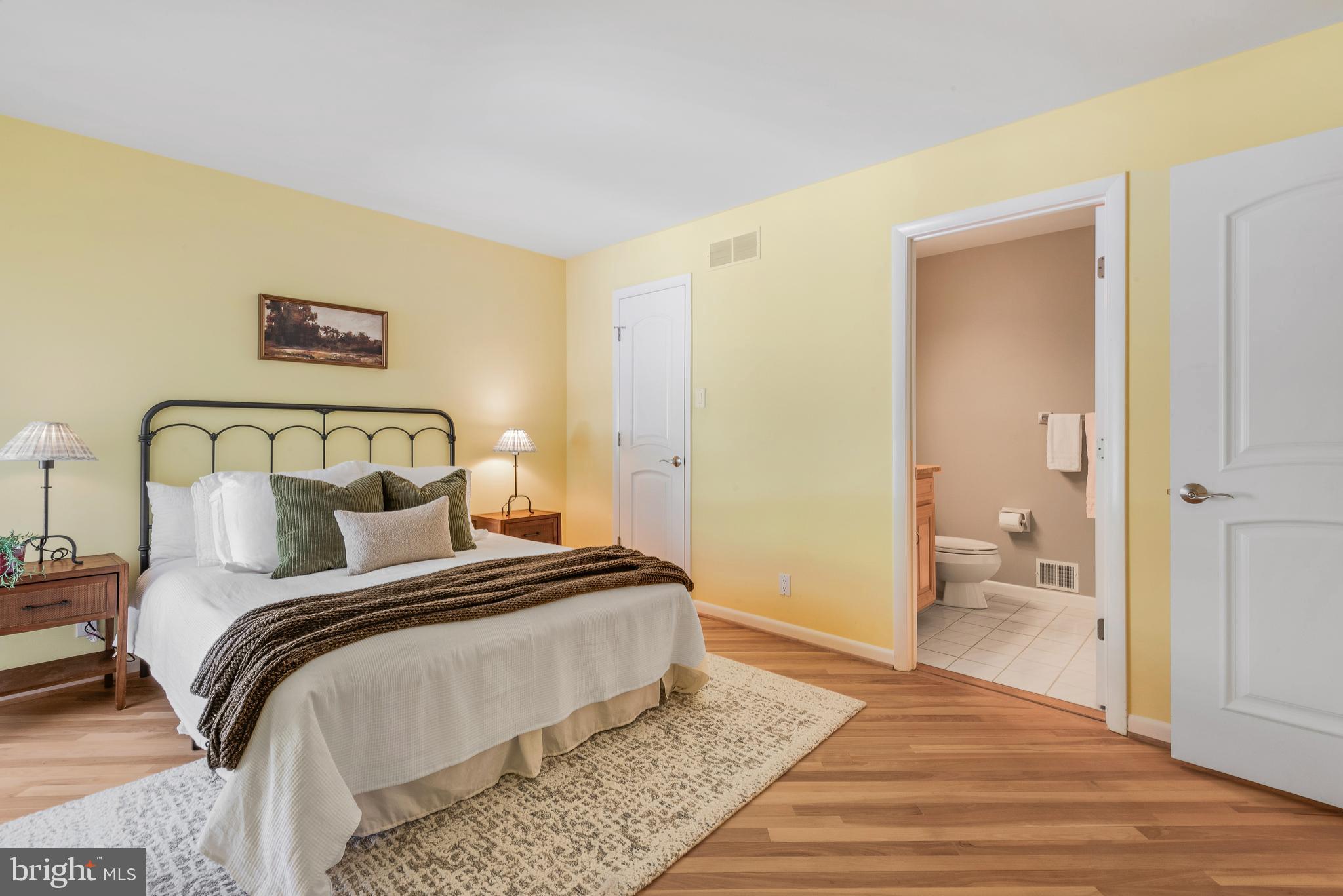 BUCKSKIN WOODS - Residential