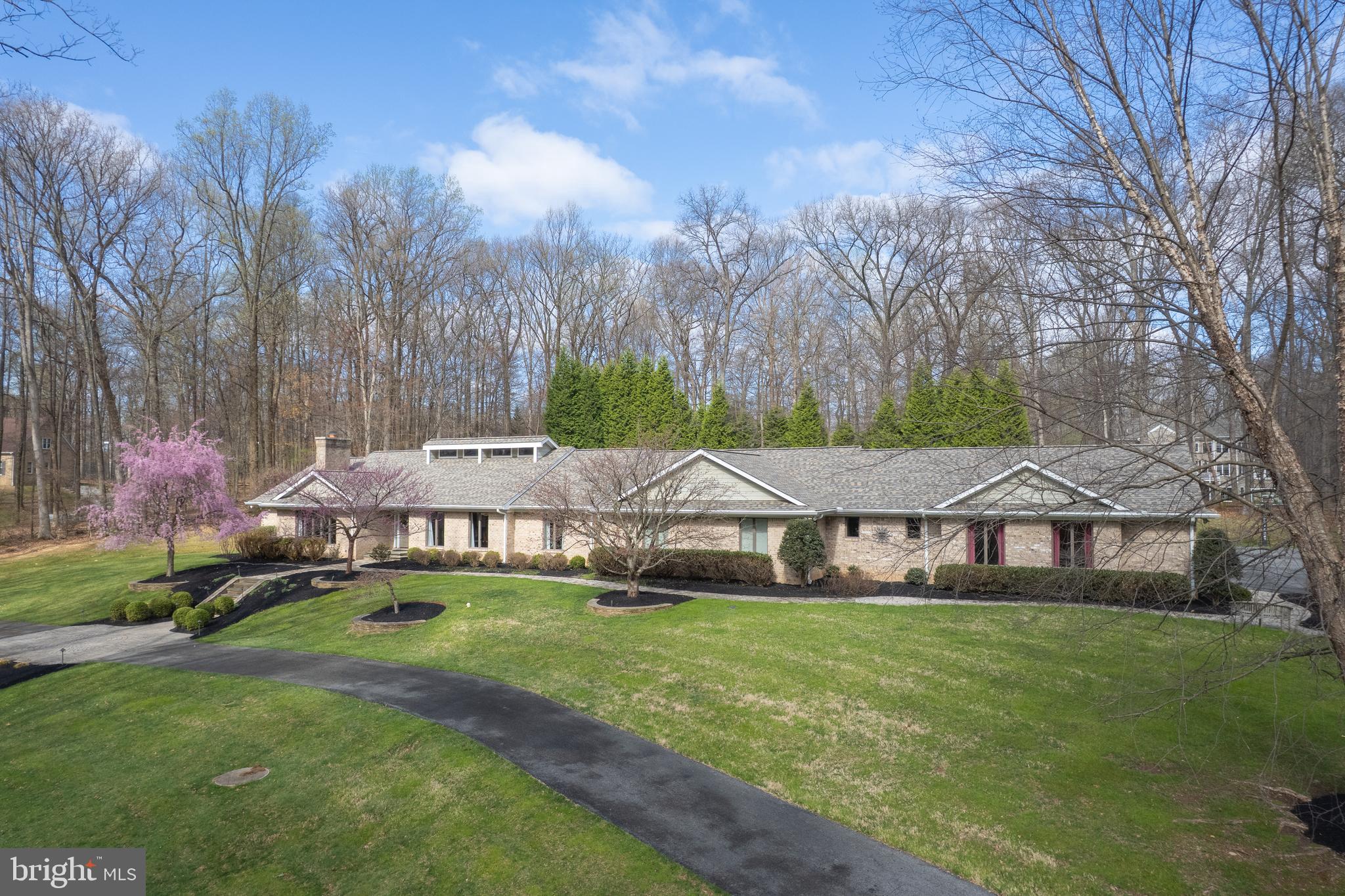 4233 BUCKSKIN WOOD DRIVE