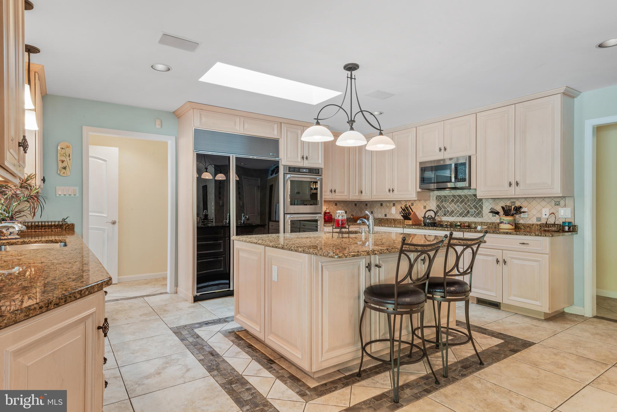 BUCKSKIN WOODS - Residential