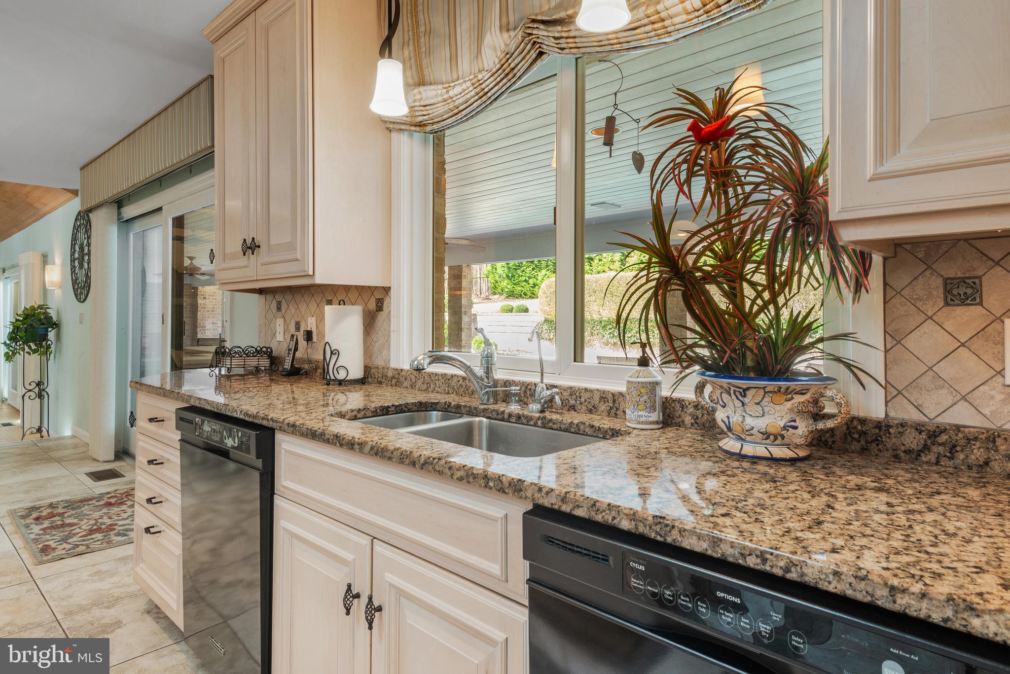 BUCKSKIN WOODS - Residential