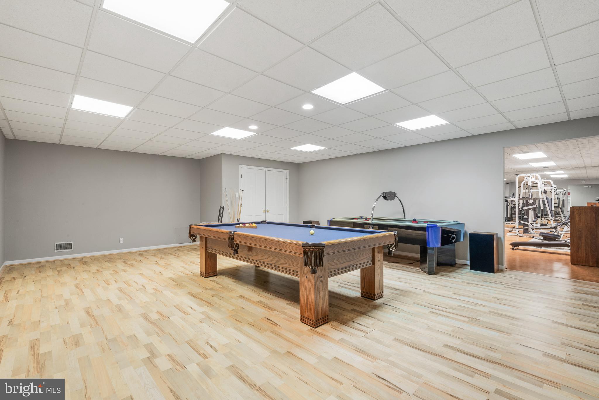 BUCKSKIN WOODS - Residential