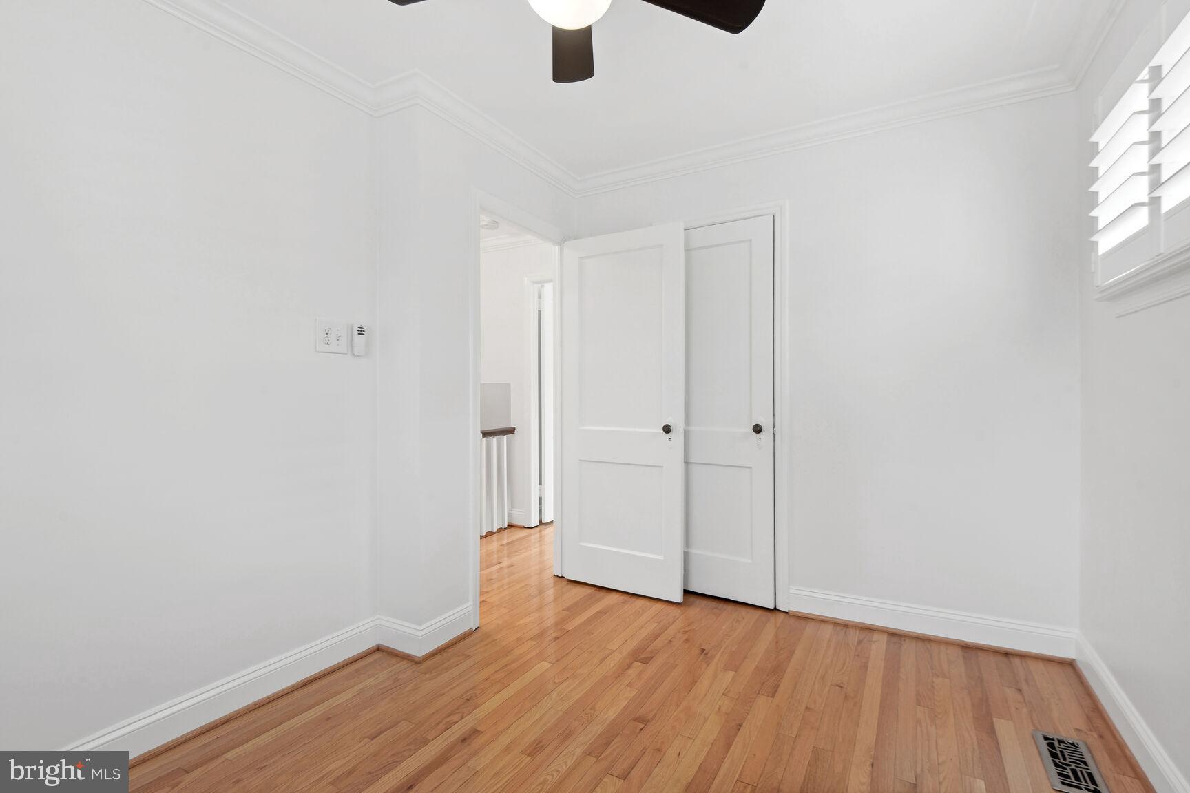 OLD TOWN ALEXANDRIA - Residential Lease