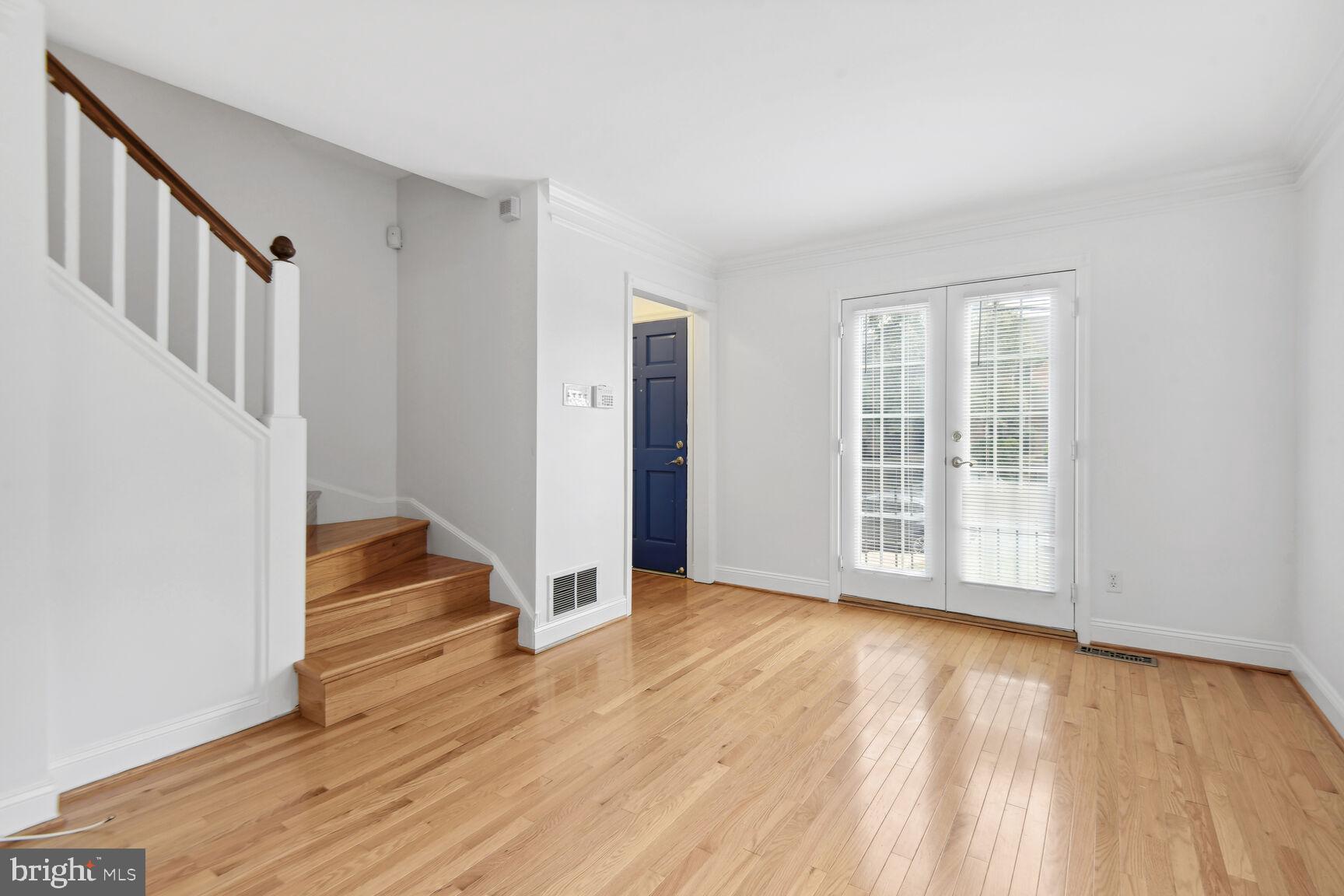 OLD TOWN ALEXANDRIA - Residential Lease