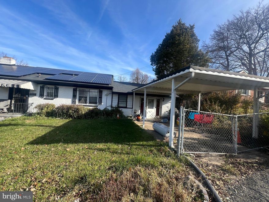 FIXER UPPER! Corner lot ! Property is located in the Hillsborough Subdivision has tremendous potential.  All trash has been removed from the property.  Solar panels have a monthly payment of 204.00 and a balance of $8511.33.  Property features 3 bedroom, 1 bath.  Kitchen is spacious with dining set table space, Living room features Fireplace and large window.  Bathroom is spacious.  There is a bonus room in the back with a separate entrance.  
Seller is motivated.