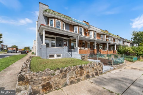 Photo of 2546 W Lanvale Street, BALTIMORE, MD 21216 (MLS # MDBA2231690)