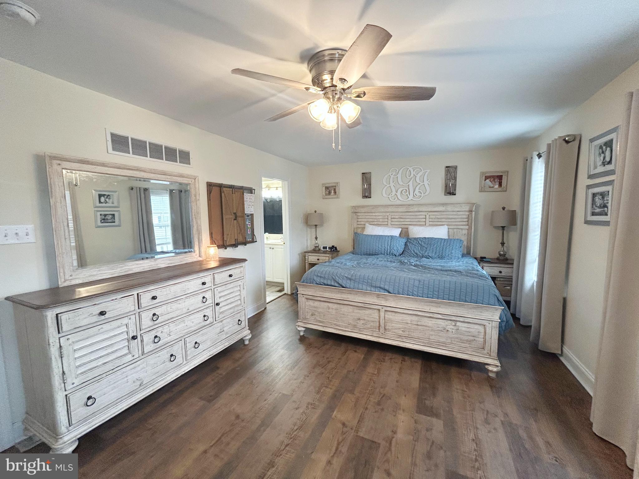 RED OAK FARMS - Residential