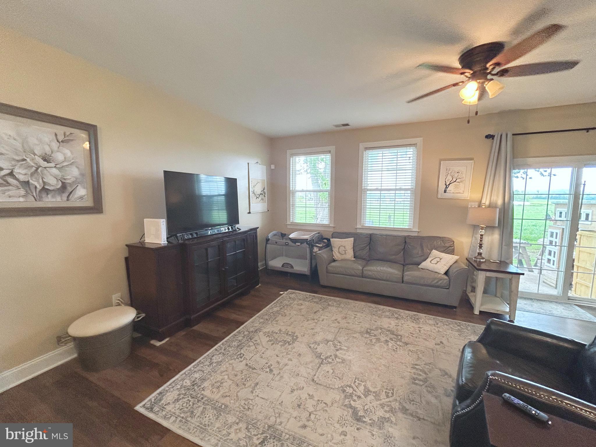 RED OAK FARMS - Residential