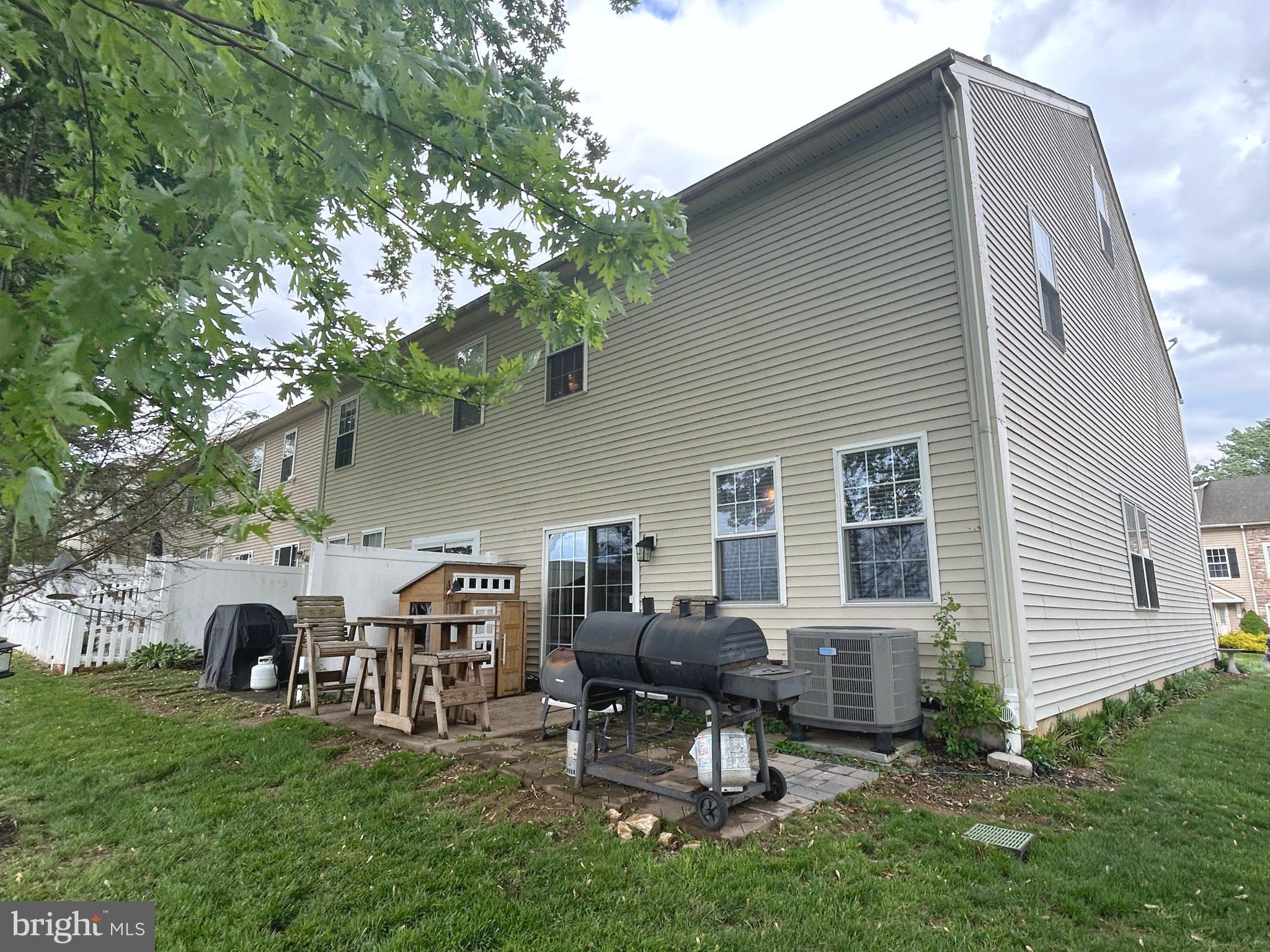 RED OAK FARMS - Residential