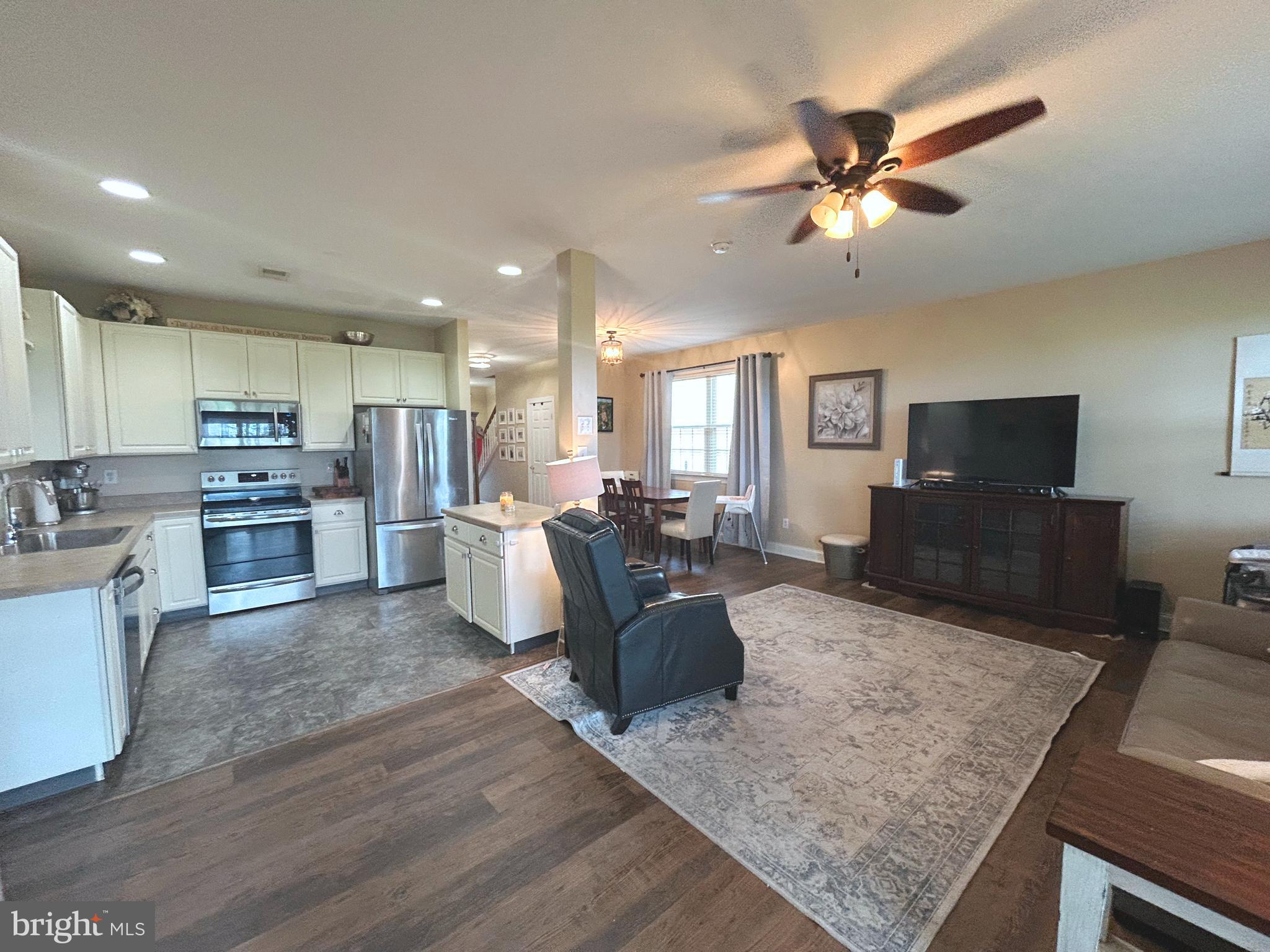 RED OAK FARMS - Residential