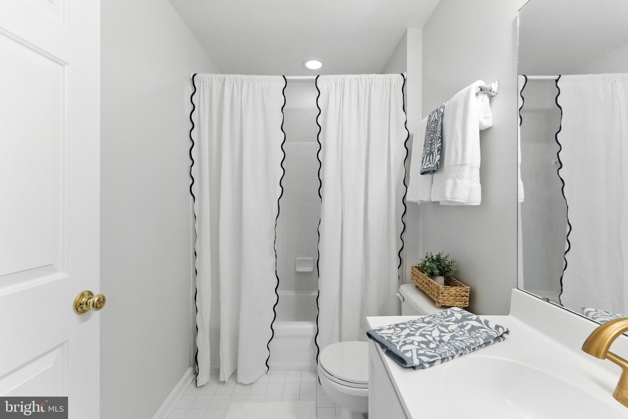 BALMORAL GREENS - Residential