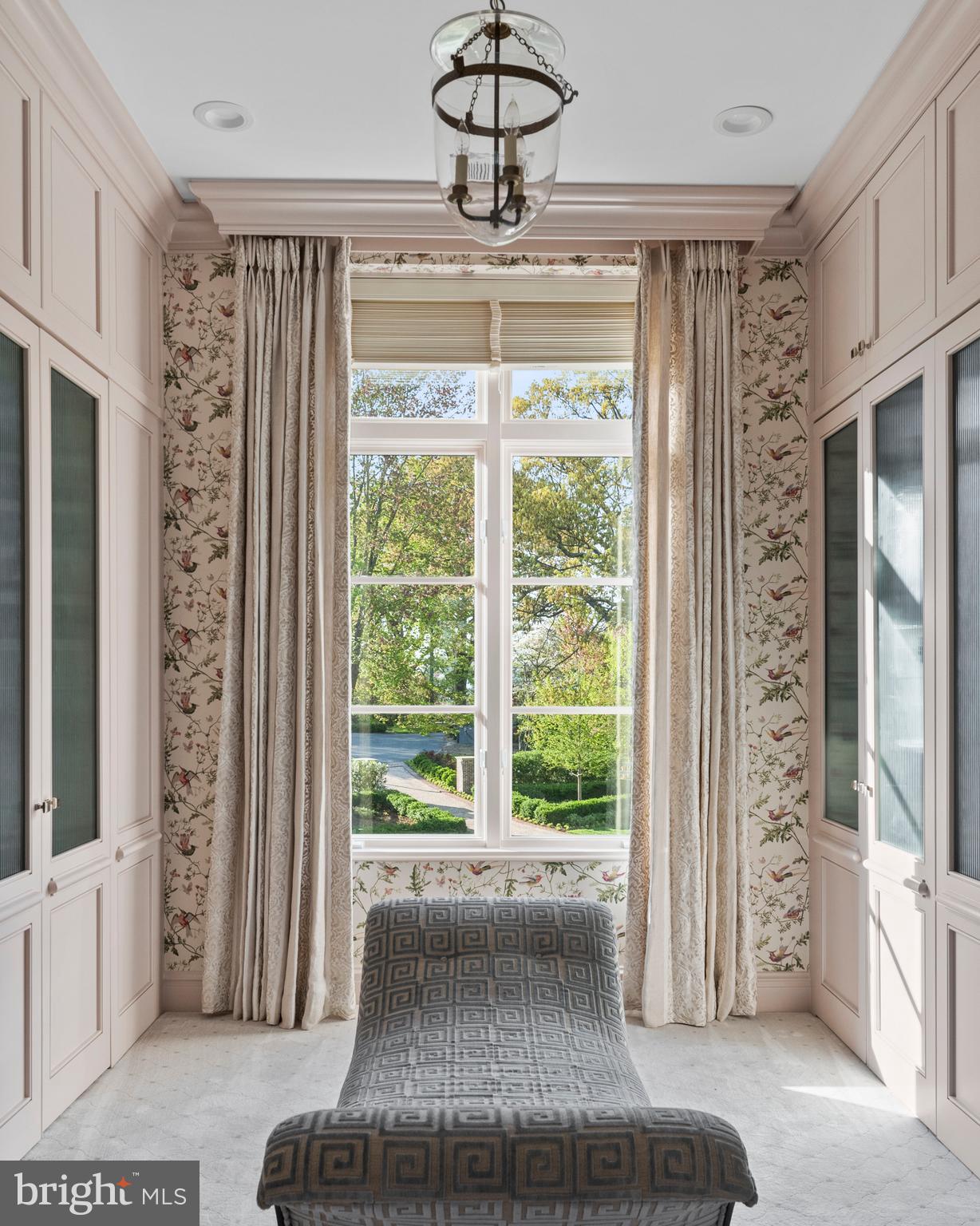 WIMBLEDON FARMS - Residential