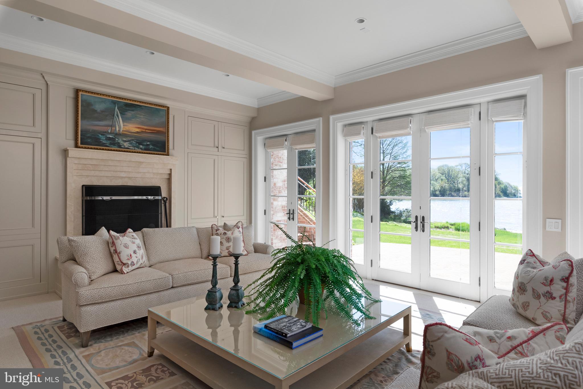 WIMBLEDON FARMS - Residential