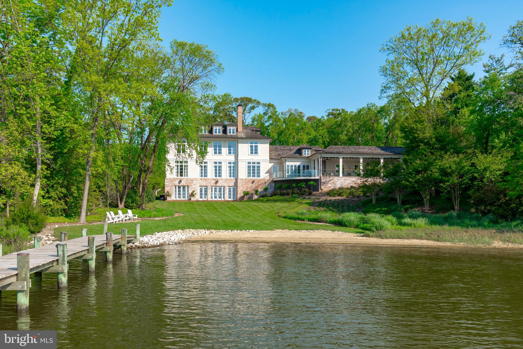 WIMBLEDON FARMS - Residential