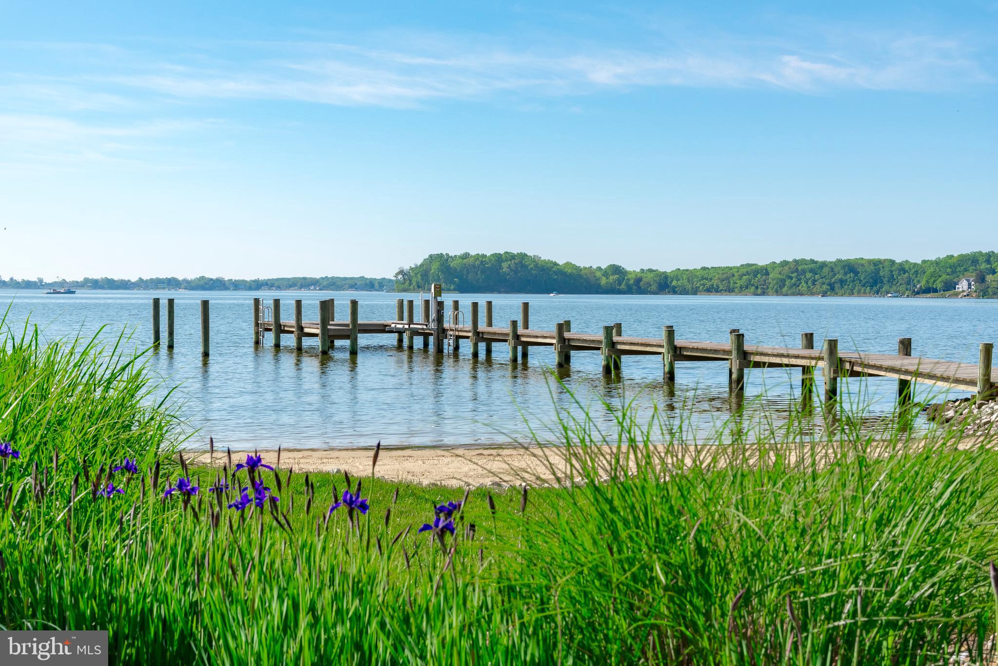 WIMBLEDON FARMS - Residential