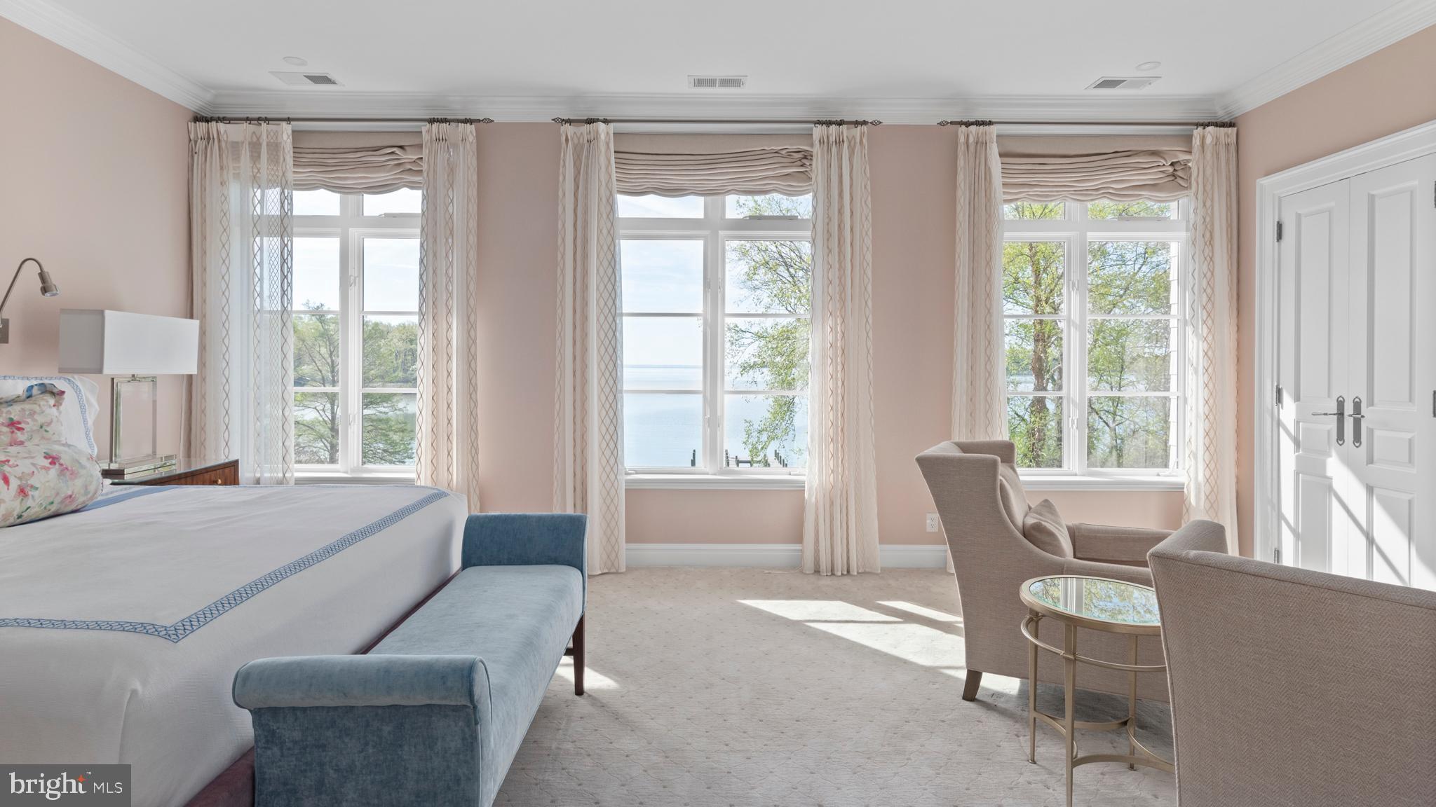 WIMBLEDON FARMS - Residential