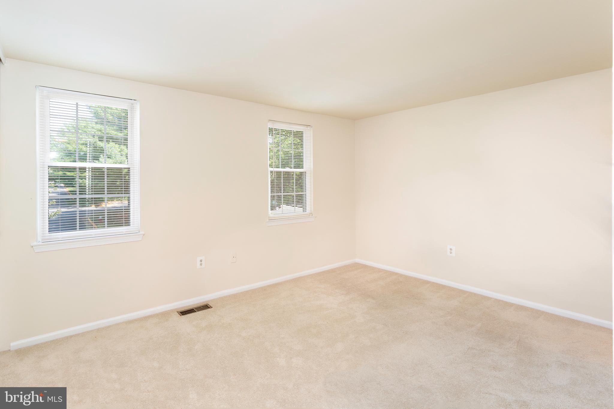 COUNTRYSIDE - Residential Lease