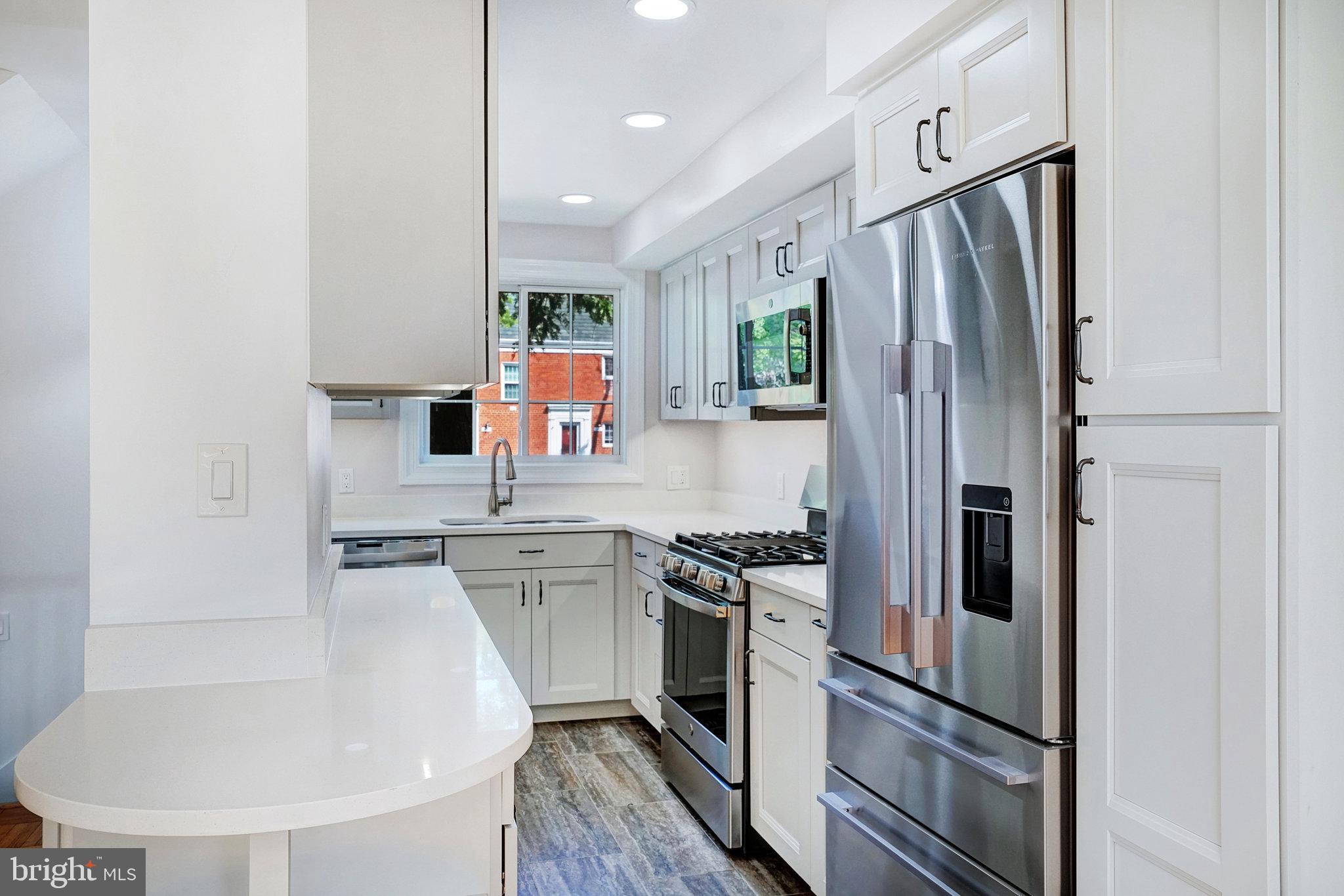 PARKFAIRFAX - Residential