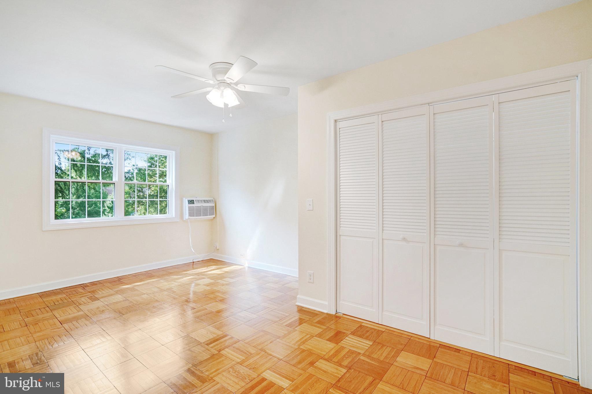 PARKFAIRFAX - Residential