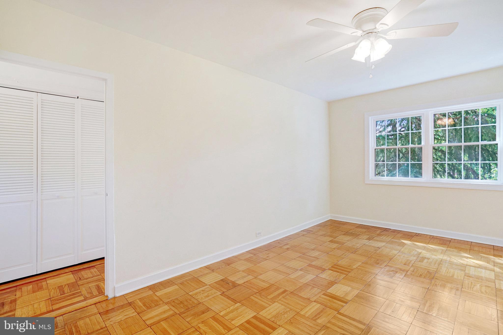 PARKFAIRFAX - Residential