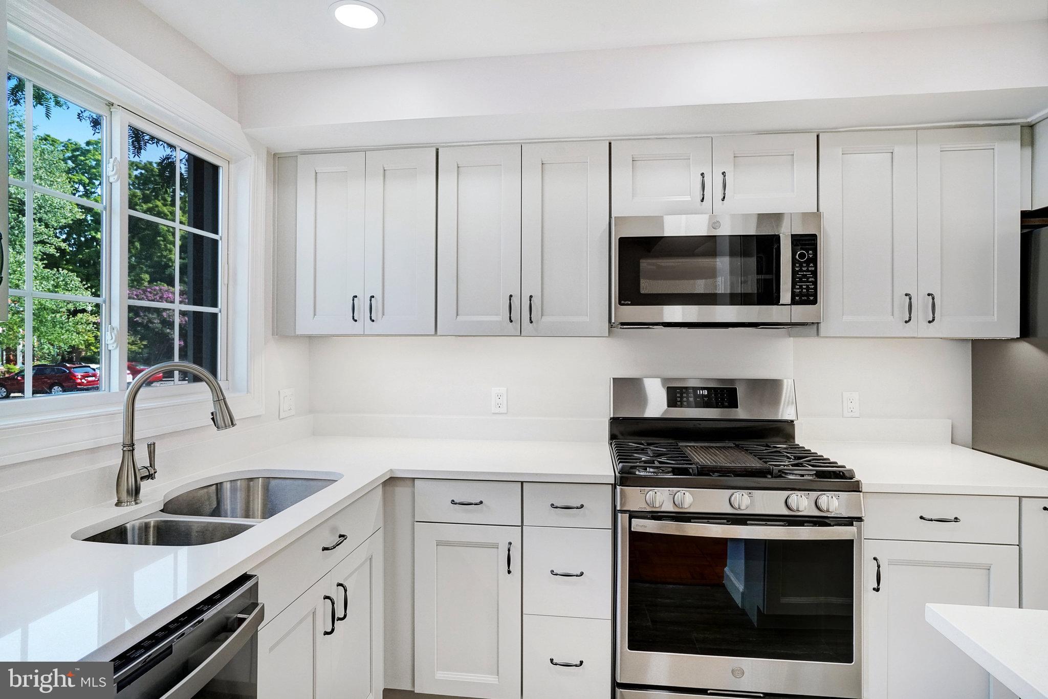 PARKFAIRFAX - Residential