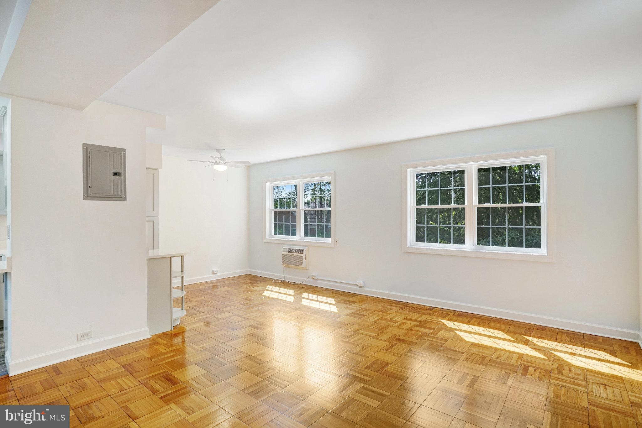 PARKFAIRFAX - Residential