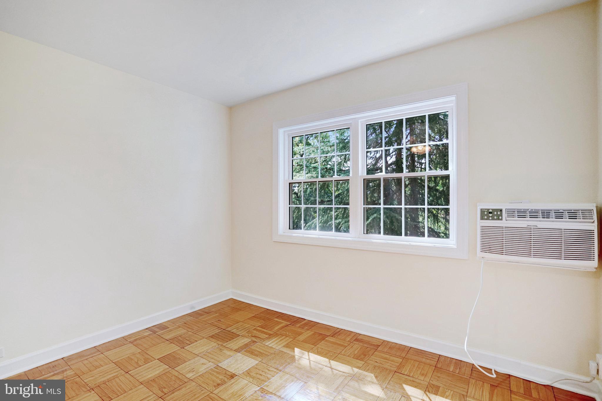 PARKFAIRFAX - Residential